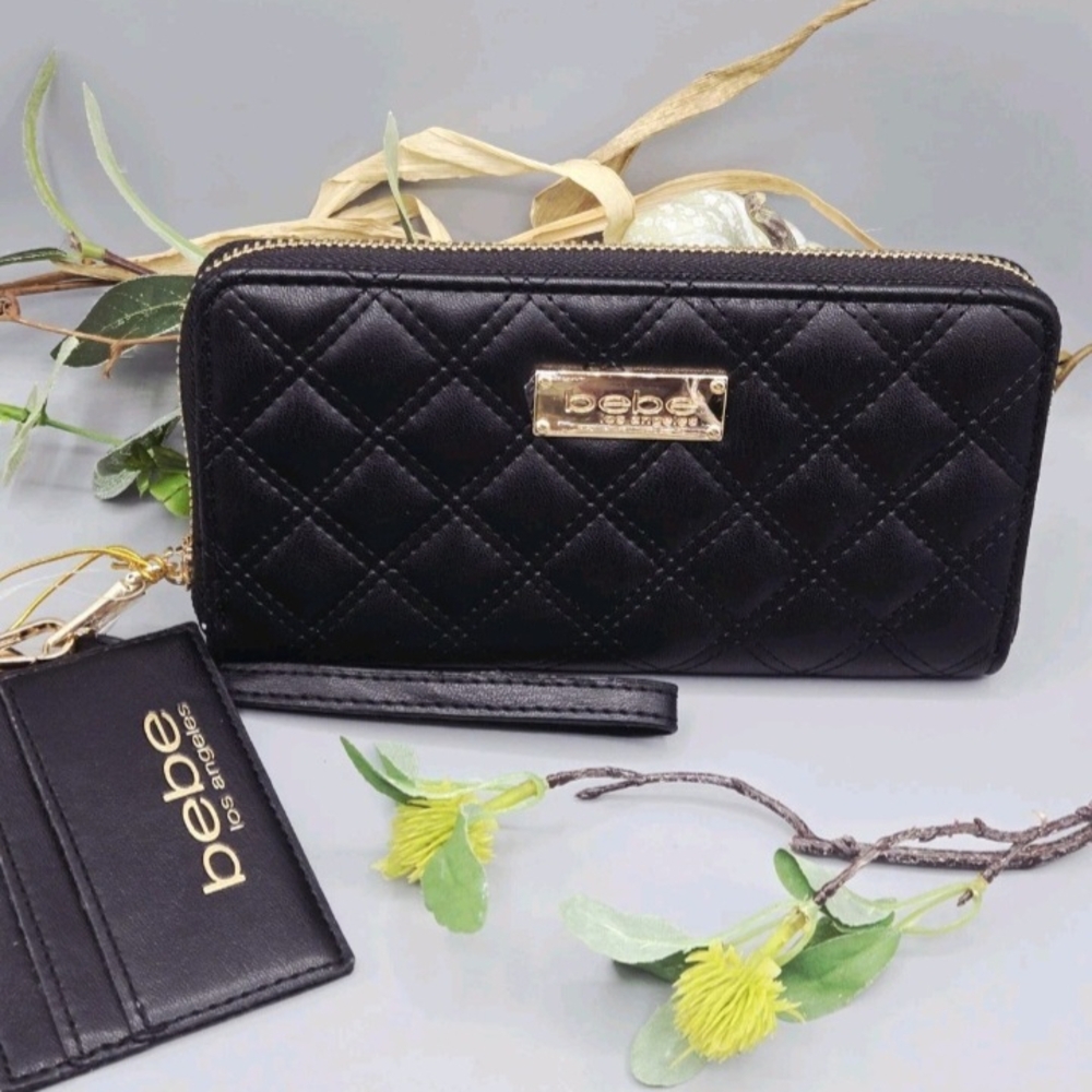 Bebe Quilted BLK Clutch/Wrislet/  Leather Wallet W Card Case Keychain NEW NWT